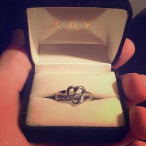 Kay's diamond ring